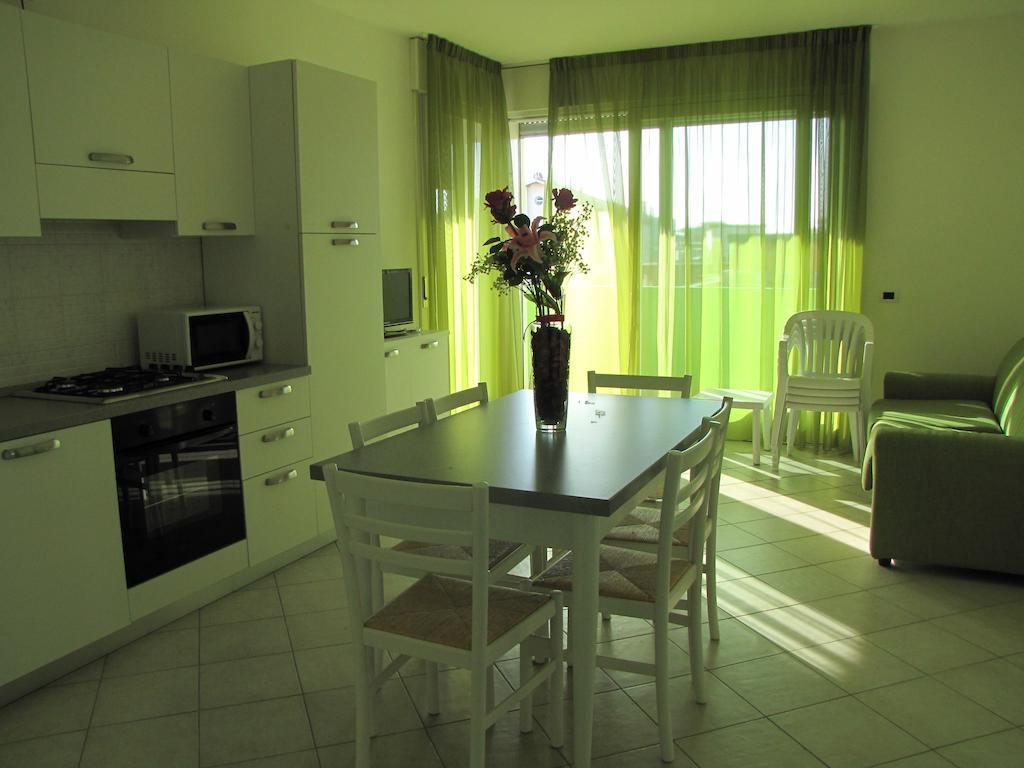 Residence Gianka - Agenzia Cocal Caorle Zimmer foto